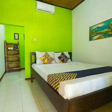 Spot On 1879 Lendang Homestay Mangsit Exterior foto