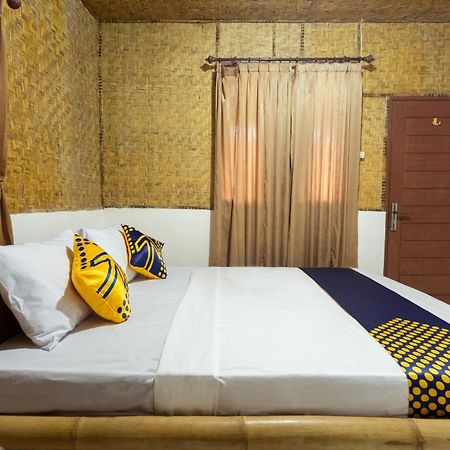 Spot On 1879 Lendang Homestay Mangsit Exterior foto