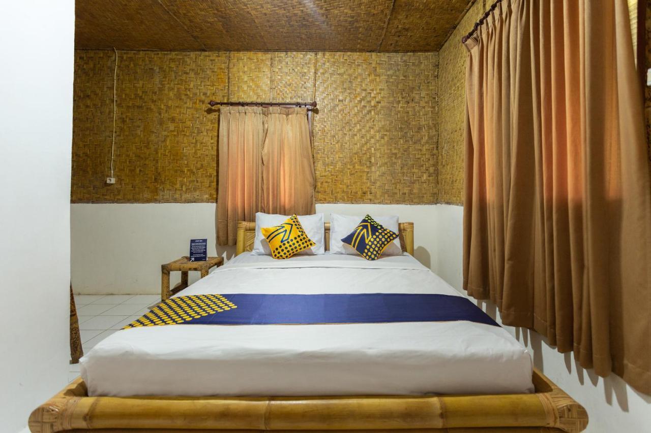 Spot On 1879 Lendang Homestay Mangsit Exterior foto
