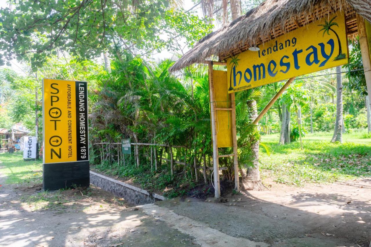 Spot On 1879 Lendang Homestay Mangsit Exterior foto