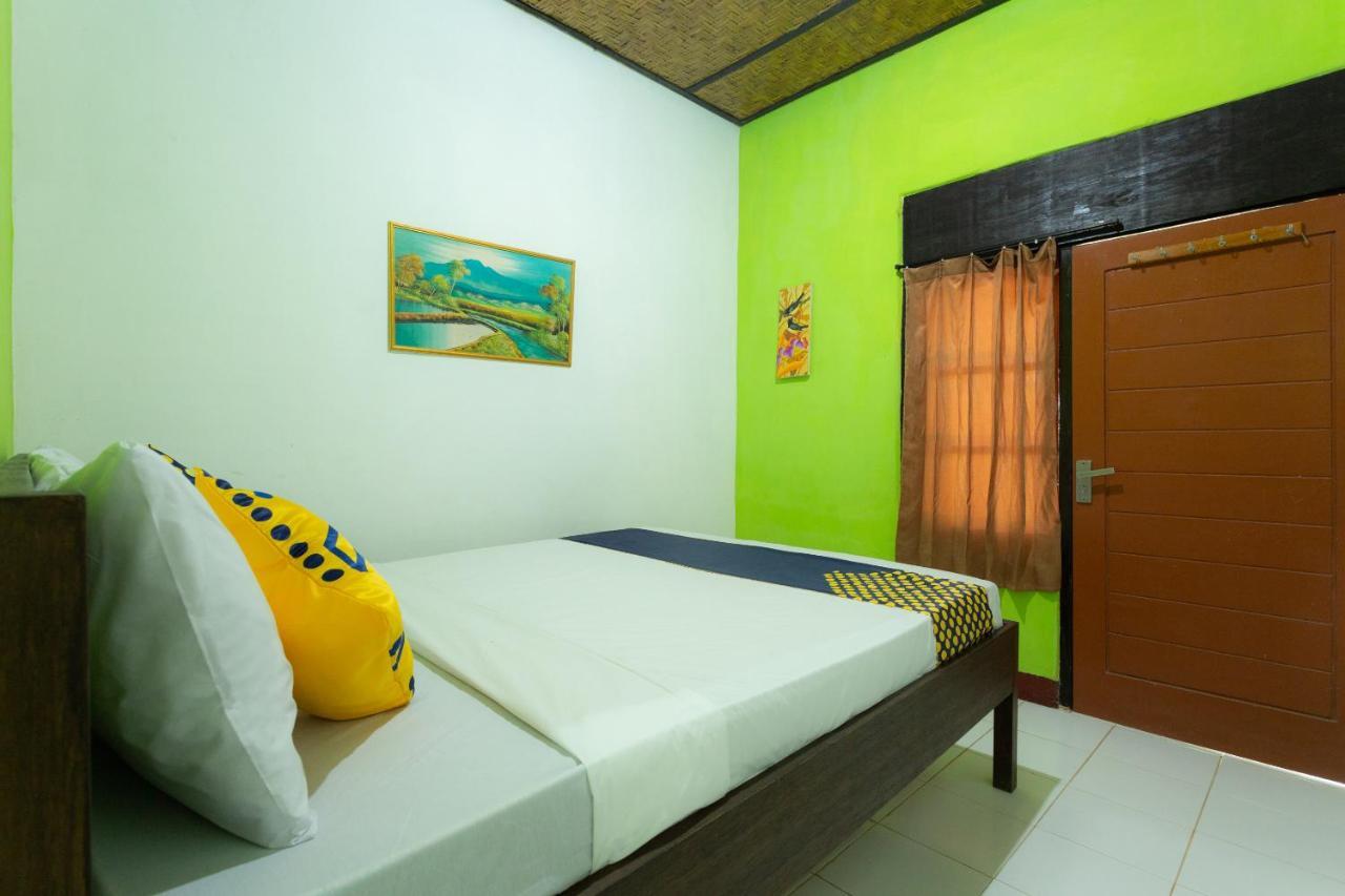 Spot On 1879 Lendang Homestay Mangsit Exterior foto